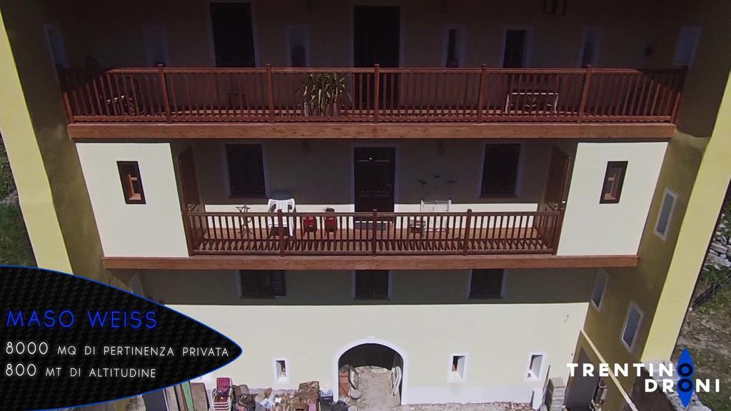 Maso Weiss Bed and Breakfast Bieno  Buitenkant foto
